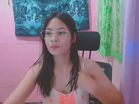 Sweetsexylady19 online show from 06/07/26, 05:11