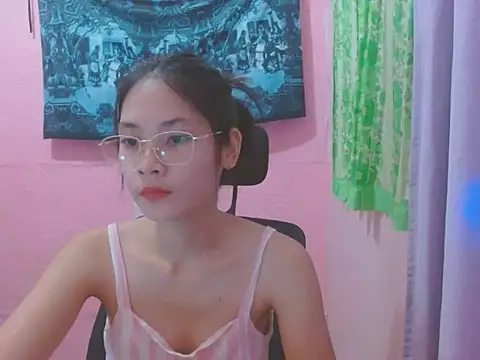 Sweetsexylady19 online show from 07/05/26, 05:25