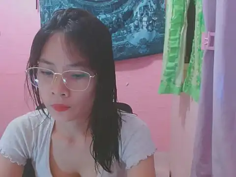 Sweetsexylady19 online show from 07/14/26, 06:18