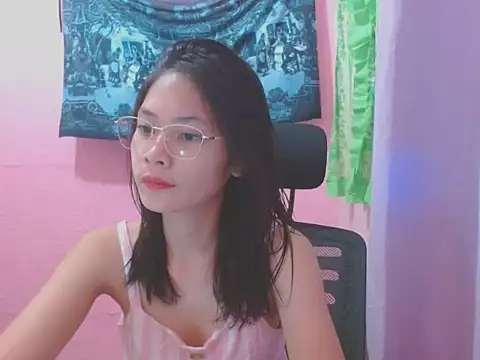 Sweetsexylady19 online show from 07/17/26, 04:30