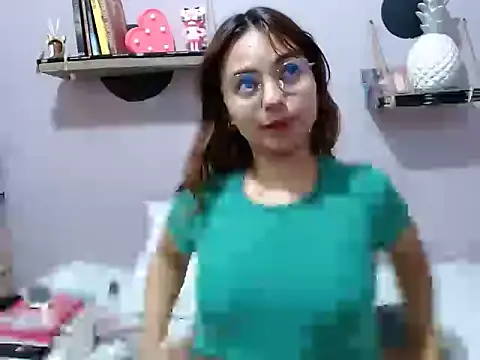 Kitana kitty online show from 05/24/26, 08:19