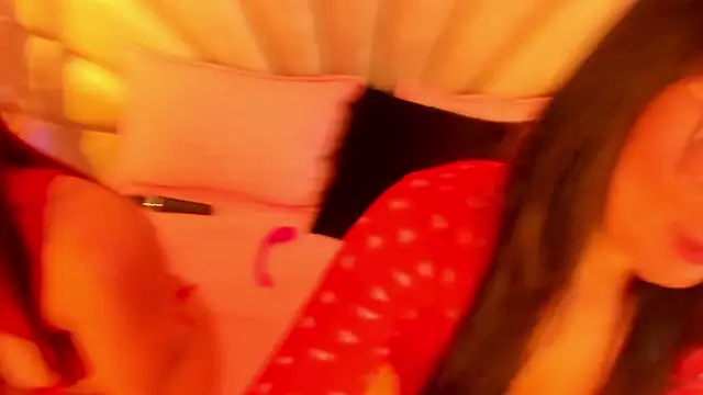 SiennaMoore online show from 06/17/26, 12:50