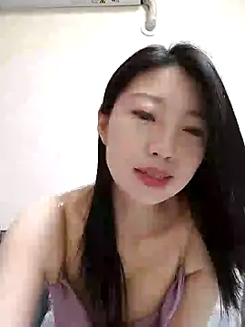 duozhi125216 online show from 04/22/26, 11:34