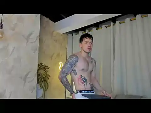 RONNY COLTON online show from 05/07/26, 11:43