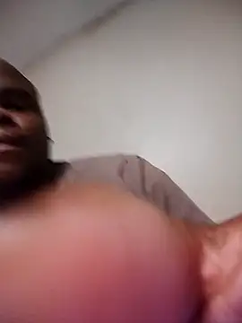 W0rthiit online show from 04/24/26, 07:27