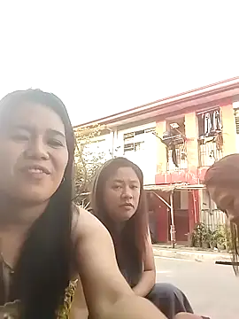 Snapshot of MARIAPUSSYPINAY chatting on 04/22/26, 10:33 MARIAPUSSYPINAY online show from 04/22/26, 10:33