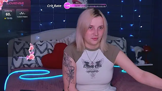 Snapshot of Crystal__Jull chatting on 05/09/26, 05:07 Crystal Jull online show from 05/09/26, 05:07