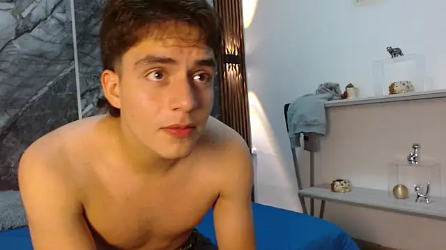 Enigma 1207 online show from 04/22/26, 03:09