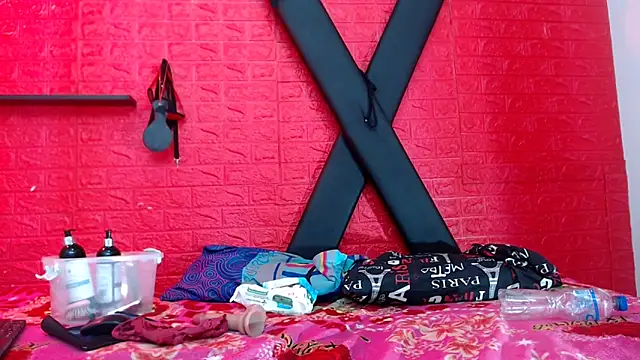 maidycute18 online show from 05/31/26, 08:10