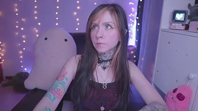 -VKatt online show from 05/17/26, 03:04