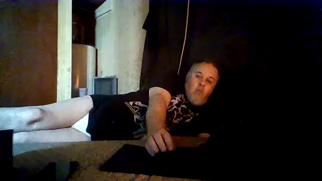 Snapshot of Nightshade1195 chatting on 06/10/26, 01:50 Nightshade1195 online show from 06/10/26, 01:50
