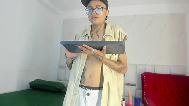 Antony D ossa online show from 05/14/26, 07:53