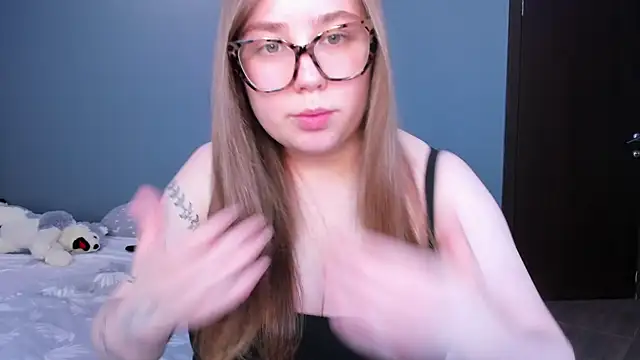 Boobsy girl online show from 05/07/26, 12:54