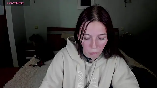 MaryRapunzel online show from 05/06/26, 08:25