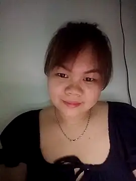 Truxcy1 online show from 04/28/26, 02:11