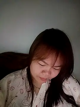Truxcy1 online show from 05/02/26, 02:11