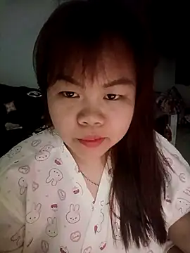 Truxcy1 online show from 05/03/26, 06:08