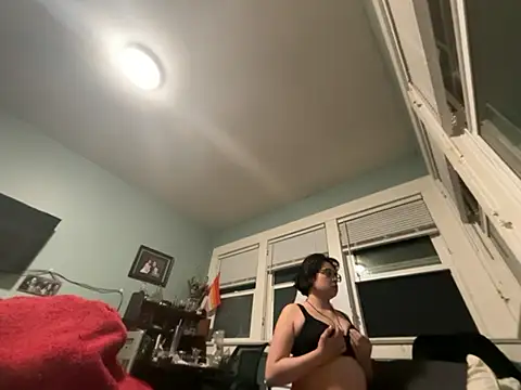 Snapshot of athanathelesbian chatting on 05/23/26, 09:46 athanathelesbian online show from 05/23/26, 09:46