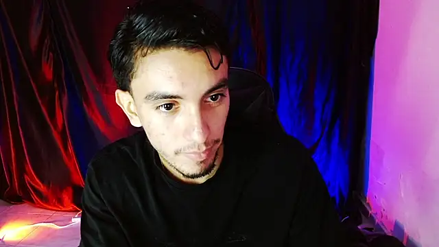 Snapshot of dante_18cm_ chatting on 06/11/26, 12:54 dante 18cm online show from 06/11/26, 12:54