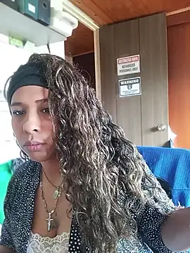 Ivon C online show from 05/08/26, 01:16