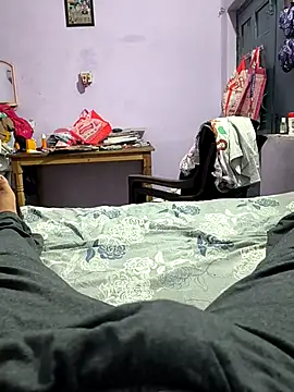 IndianDaddy0 online show from 05/12/26, 04:15