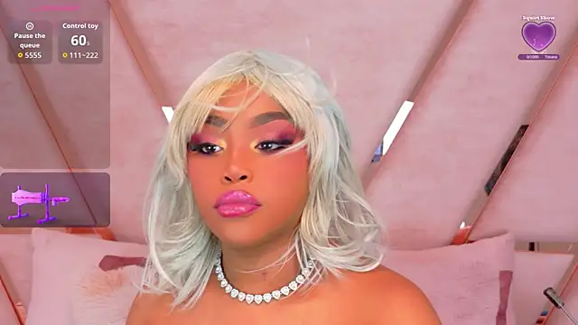 TiannahGlow online show from 06/27/26, 04:34