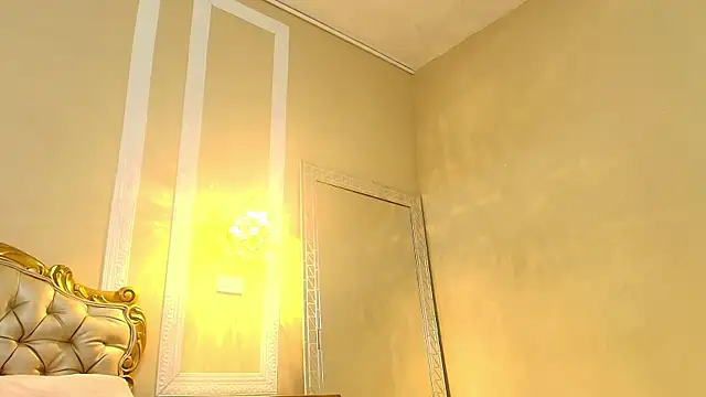 PaulineKosh online show from 07/11/26, 07:38