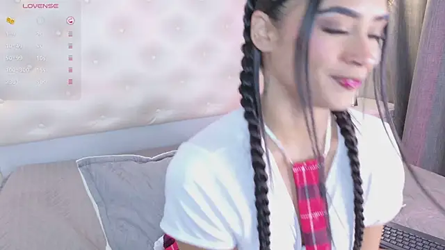 scarleettdoll online show from 05/01/26, 08:35