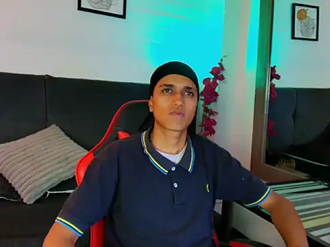 Alan Colthon online show from 04/24/26, 02:14