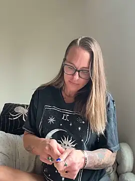 blackwidowlaced online show from 04/21/26, 08:55