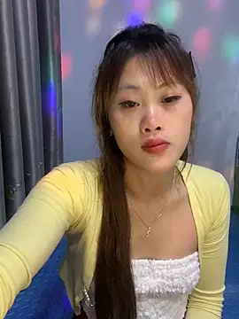 Ly-sexyy online show from 04/22/26, 05:14