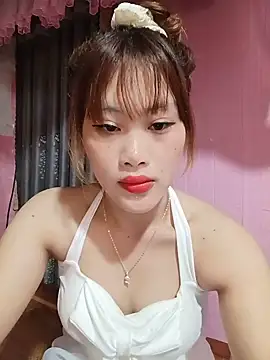 Snapshot of Ly-sexyy chatting on 06/21/26, 11:46 Ly-sexyy online show from 06/21/26, 11:46