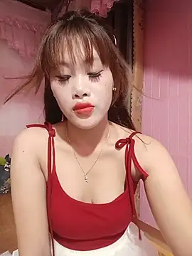 Snapshot of Ly-sexyy chatting on 06/27/26, 11:04 Ly-sexyy online show from 06/27/26, 11:04