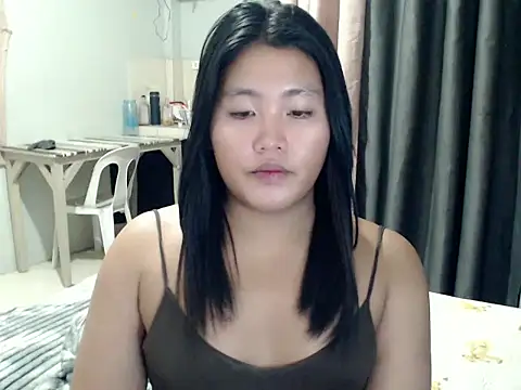 Snapshot of YourBaby_Eva chatting on 06/21/26, 04:26 YourBaby Eva online show from 06/21/26, 04:26