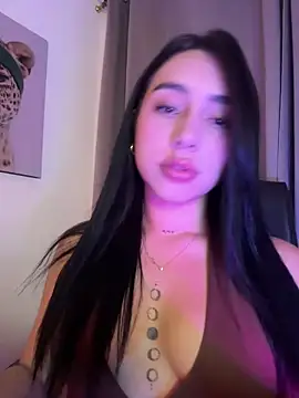 IsabellaNoir  online show from 05/13/26, 11:44