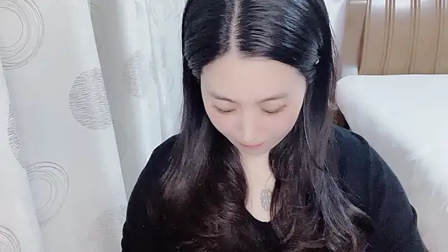 D-Misslu online show from 06/14/26, 12:29