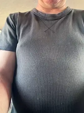 dadbod21 online show from 05/07/26, 06:24