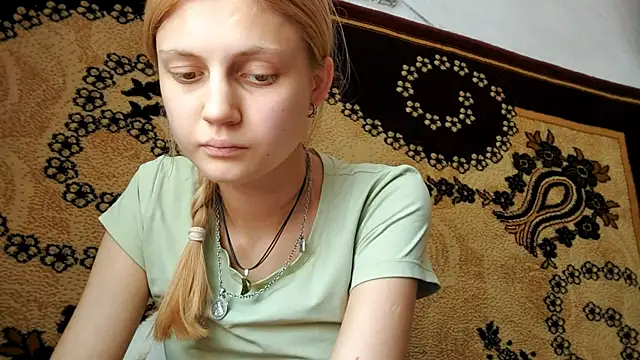 LunaLaday online show from 07/07/26, 06:16