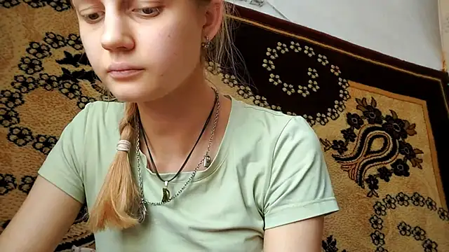 LunaLaday online show from 07/07/26, 06:47