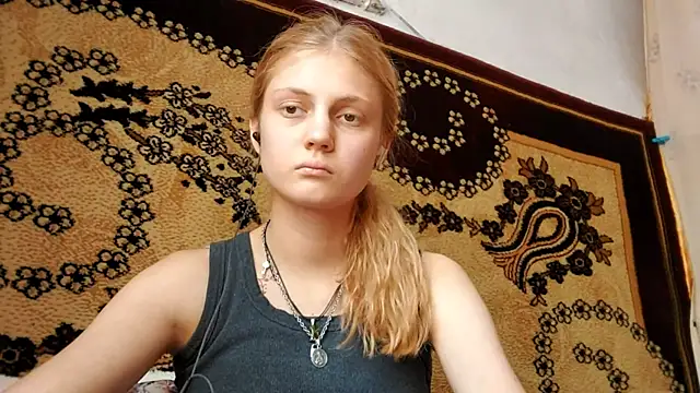 LunaLaday online show from 07/09/26, 05:00