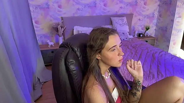 Tiana Belle online show from 07/01/26, 01:07