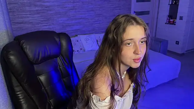 Tiana Belle online show from 07/14/26, 02:05