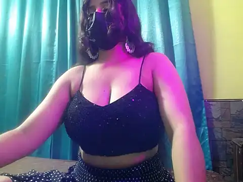 -Queenie online show from 07/03/26, 07:20