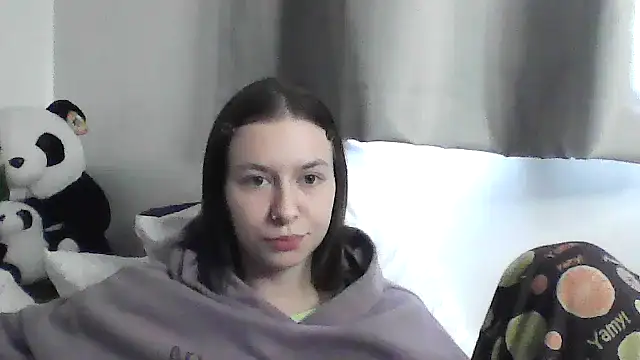 JuicyErika online show from 04/27/26, 05:00