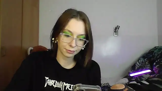 JuicyErika online show from 05/05/26, 08:39