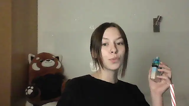 JuicyErika online show from 05/06/26, 08:36