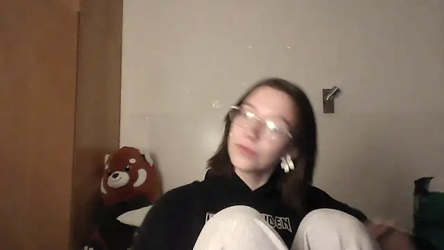 JuicyErika online show from 05/08/26, 09:20
