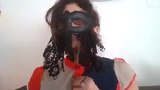Snapshot of HelenTiAscolta chatting on 05/04/26, 10:55 HelenTiAscolta online show from 05/04/26, 10:55