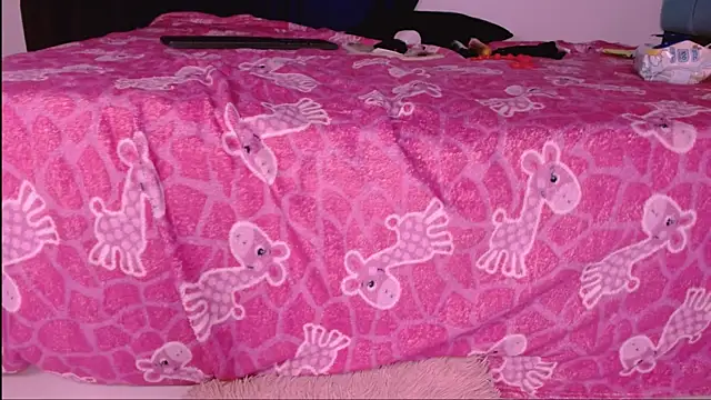 vicky22messyfull online show from 04/24/26, 12:40