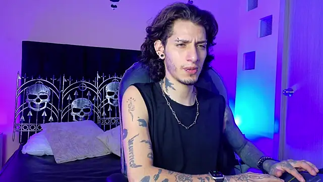 Vergil Noir  online show from 06/02/26, 04:14